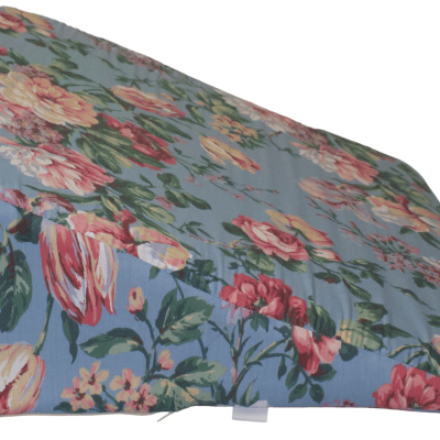Comfortable-angled-support-pillow-for-sleep-relief-therapy